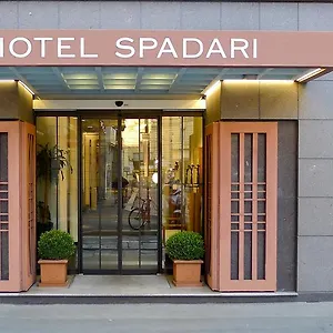 Spadari Al Duomo 4*, Mediolan Włochy
