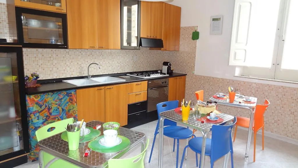 Casa Melone Giallo Paceco 2*,